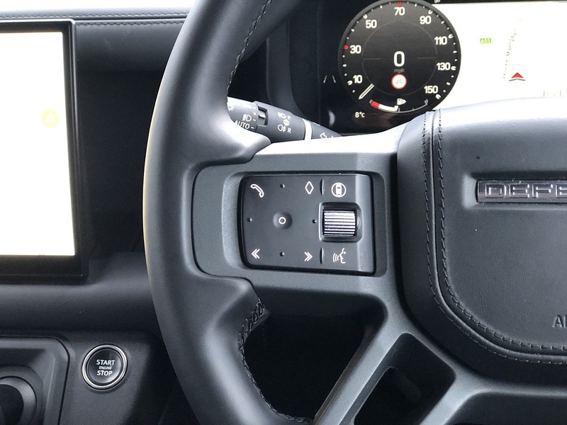 Land Rover Defender 110 D300 MHEV X-Dynamic HSE - U1881