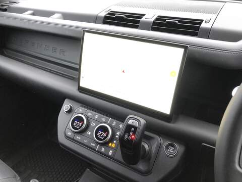 Land Rover Defender 110 D300 MHEV X-Dynamic HSE - U1881