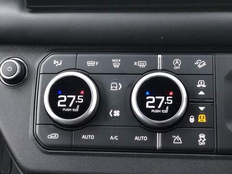 Land Rover Defender 110 D300 MHEV X-Dynamic HSE - U1881