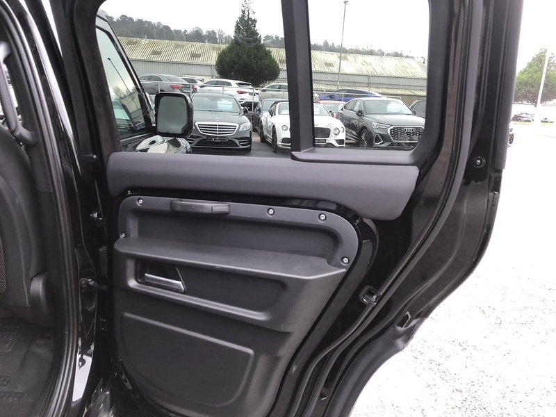 Land Rover Defender 110 D300 MHEV X-Dynamic HSE - U1881