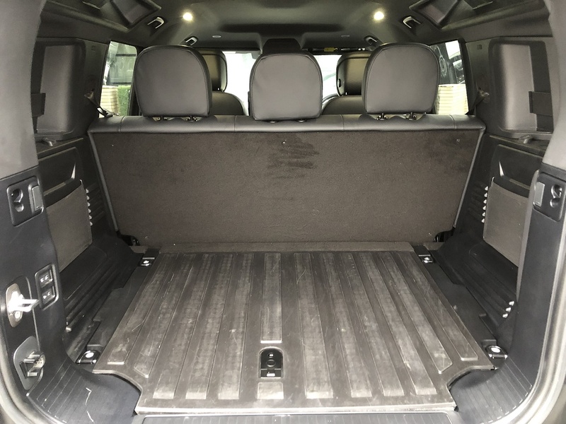 Land Rover Defender 110 D300 MHEV X-Dynamic HSE - U1881