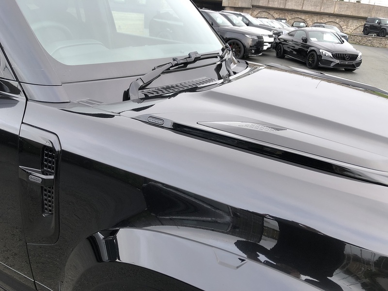 Land Rover Defender 110 D300 MHEV X-Dynamic HSE - U1881