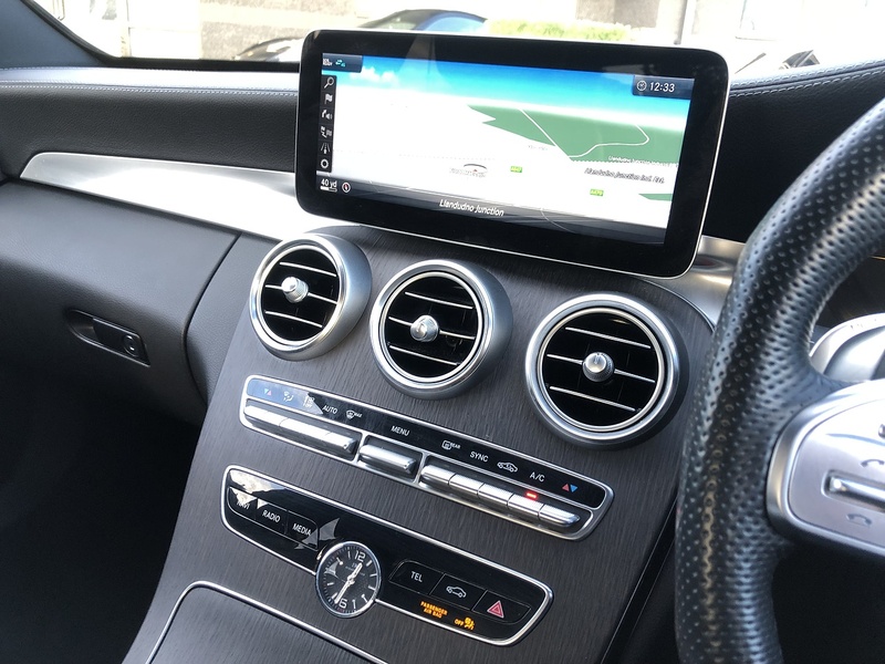 Mercedes-Benz C Class C63 V8 BiTurbo AMG - U1886