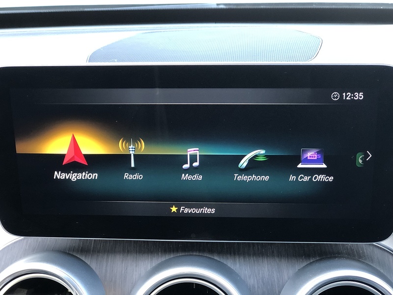 Mercedes-Benz C Class C63 V8 BiTurbo AMG - U1886