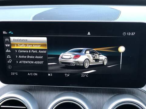 Mercedes-Benz C Class C63 V8 BiTurbo AMG - U1886