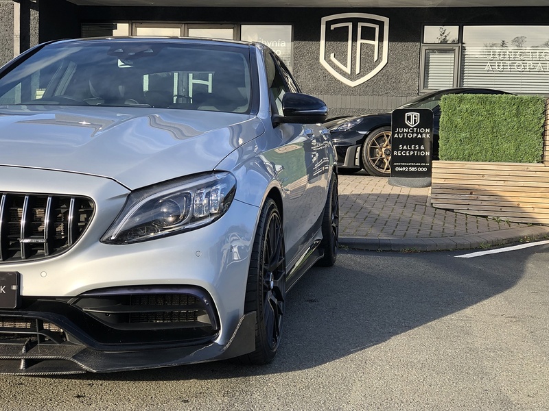 Mercedes-Benz C Class C63 V8 BiTurbo AMG - U1886