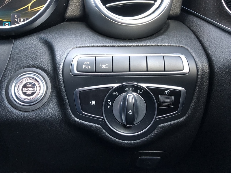 Mercedes-Benz C Class C63 V8 BiTurbo AMG - U1886