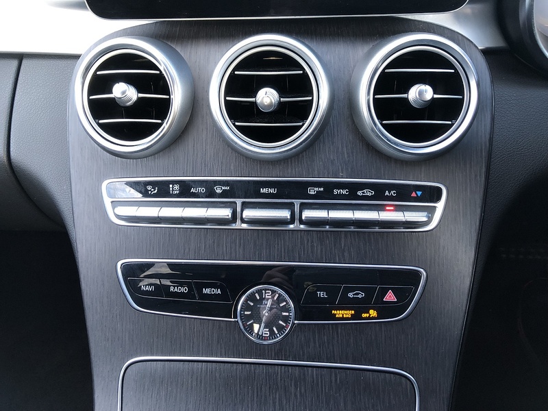 Mercedes-Benz C Class C63 V8 BiTurbo AMG - U1886