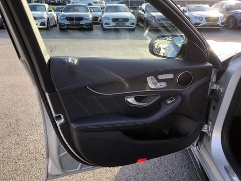 Mercedes-Benz C Class C63 V8 BiTurbo AMG - U1886