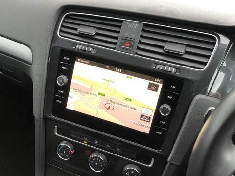 Volkswagen Golf TSI BlueMotion Tech SE Nav - U1887