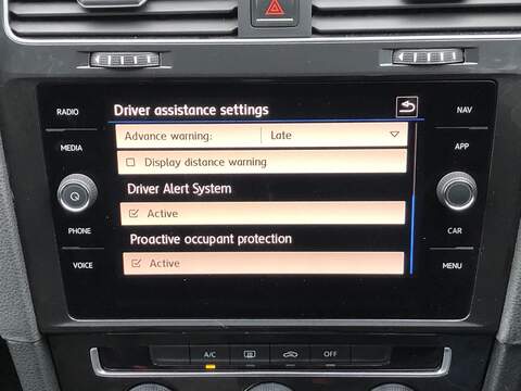 Volkswagen Golf TSI BlueMotion Tech SE Nav - U1887