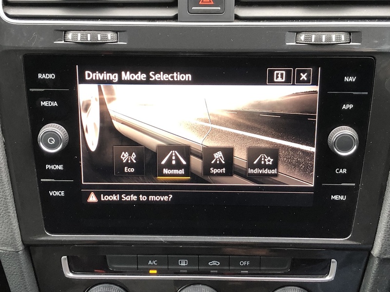 Volkswagen Golf TSI BlueMotion Tech SE Nav - U1887