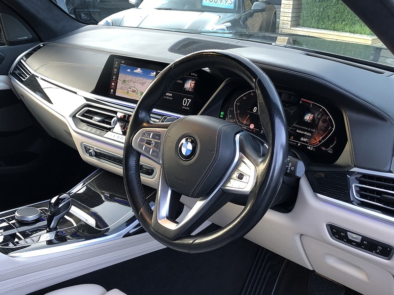 BMW X7 30d - U1892