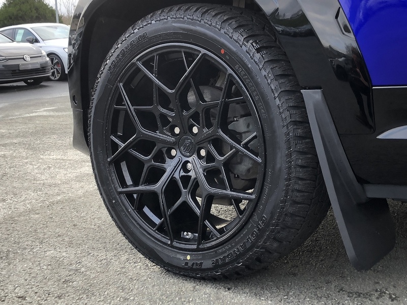 Land Rover Defender 110 D250 MHEV S - U1895