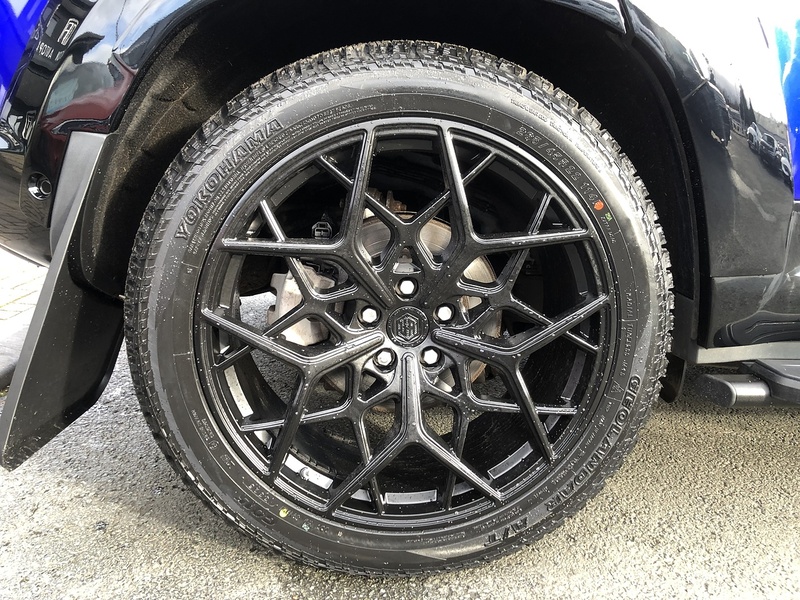 Land Rover Defender 110 D250 MHEV S - U1895