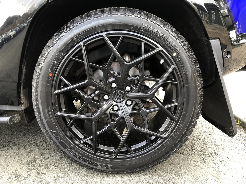 Land Rover Defender 110 D250 MHEV S - U1895