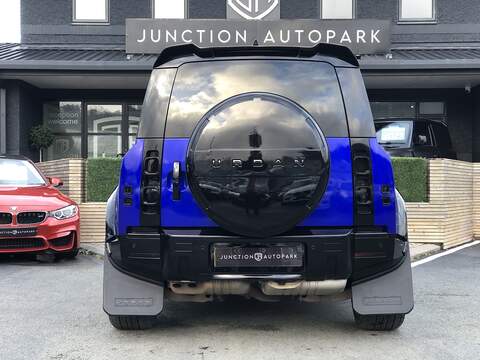 Land Rover Defender 110 D250 MHEV S - U1895