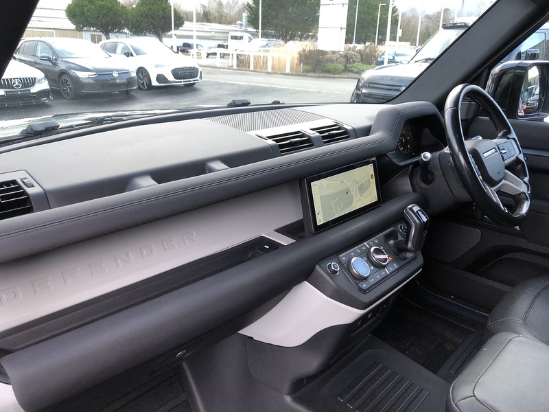 Land Rover Defender 110 D250 MHEV S - U1895
