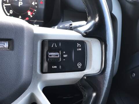 Land Rover Defender 110 D250 MHEV S - U1895