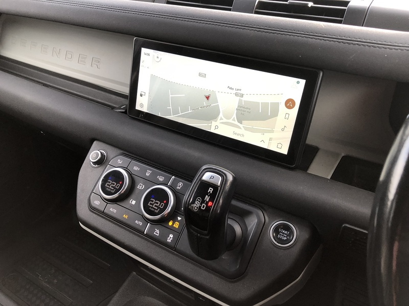 Land Rover Defender 110 D250 MHEV S - U1895