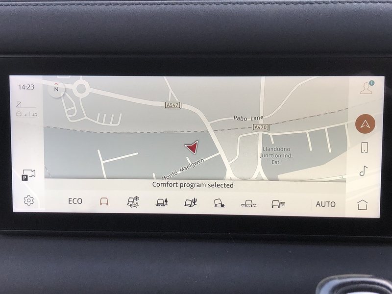 Land Rover Defender 110 D250 MHEV S - U1895