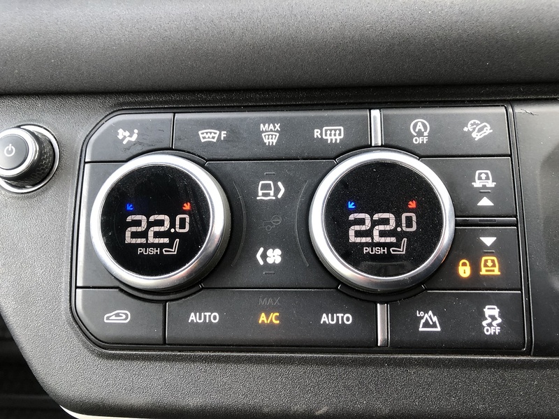 Land Rover Defender 110 D250 MHEV S - U1895