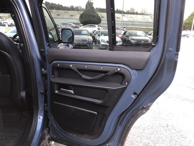 Land Rover Defender 110 D250 MHEV S - U1895