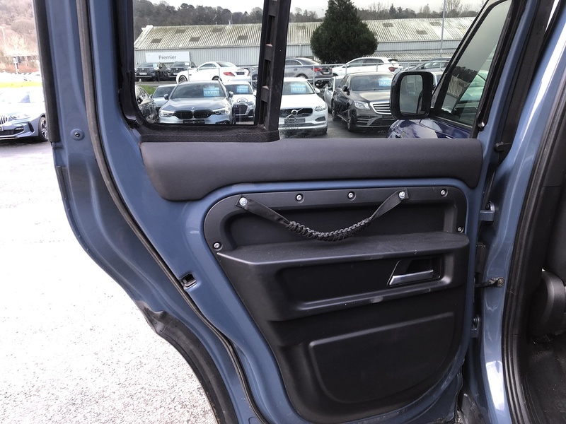 Land Rover Defender 110 D250 MHEV S - U1895