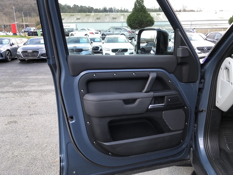 Land Rover Defender 110 D250 MHEV S - U1895