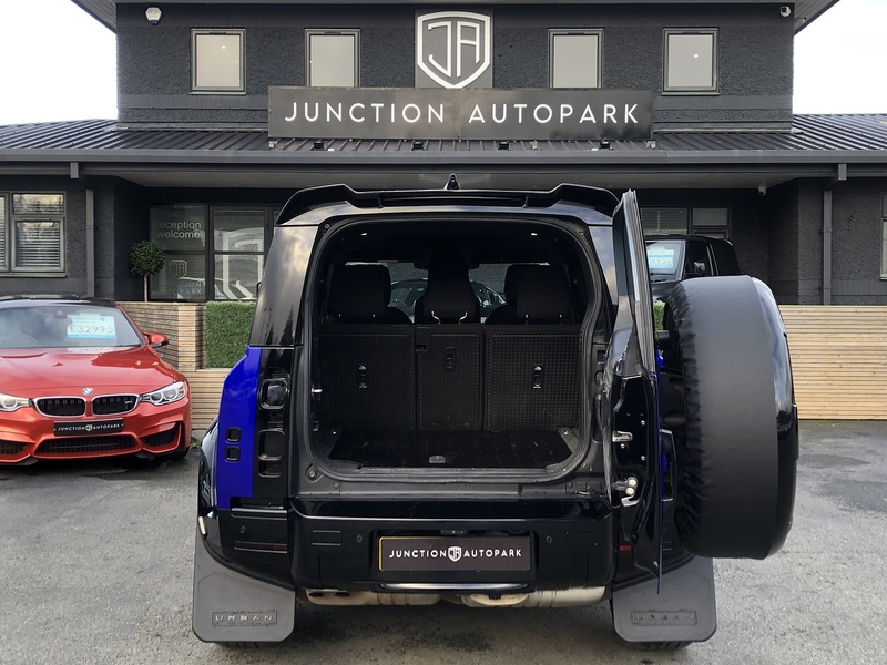 Land Rover Defender 110 D250 MHEV S - U1895