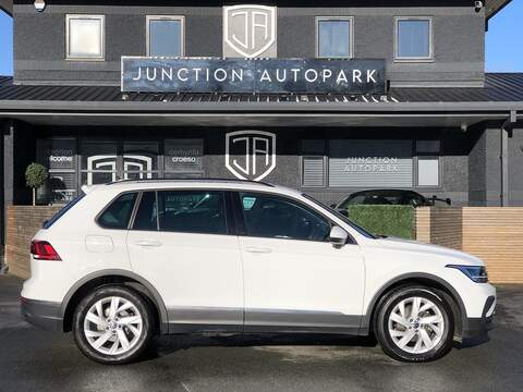 Volkswagen Tiguan TSI Life - U1903