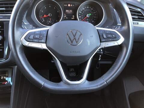 Volkswagen Tiguan TSI Life - U1903