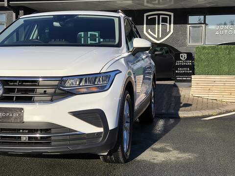 Volkswagen Tiguan TSI Life - U1903