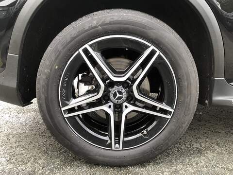 Mercedes-Benz GLC GLC220d AMG Line - U1910