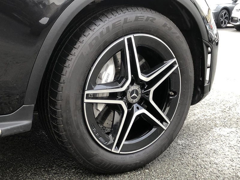 Mercedes-Benz GLC GLC220d AMG Line - U1910