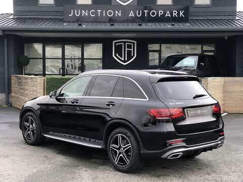 Mercedes-Benz GLC GLC220d AMG Line - U1910