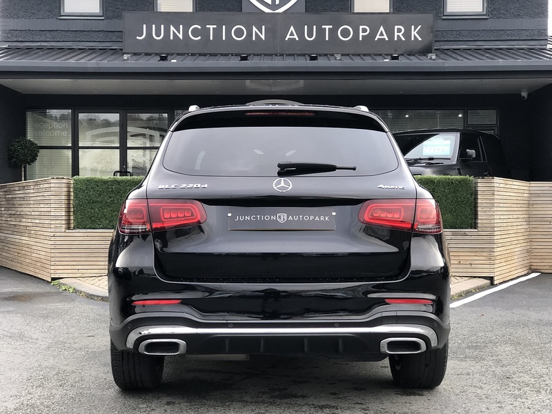 Mercedes-Benz GLC GLC220d AMG Line - U1910