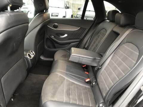 Mercedes-Benz GLC GLC220d AMG Line - U1910