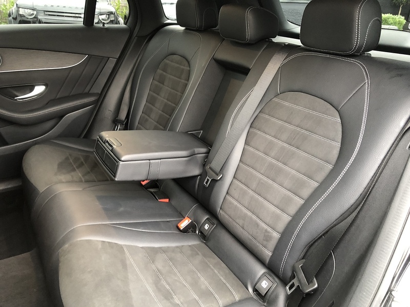 Mercedes-Benz GLC GLC220d AMG Line - U1910