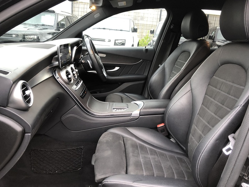 Mercedes-Benz GLC GLC220d AMG Line - U1910