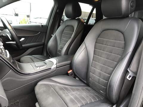 Mercedes-Benz GLC GLC220d AMG Line - U1910