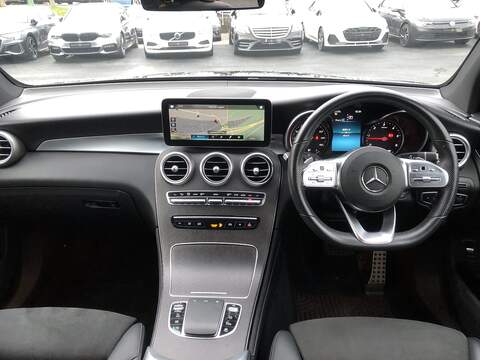 Mercedes-Benz GLC GLC220d AMG Line - U1910