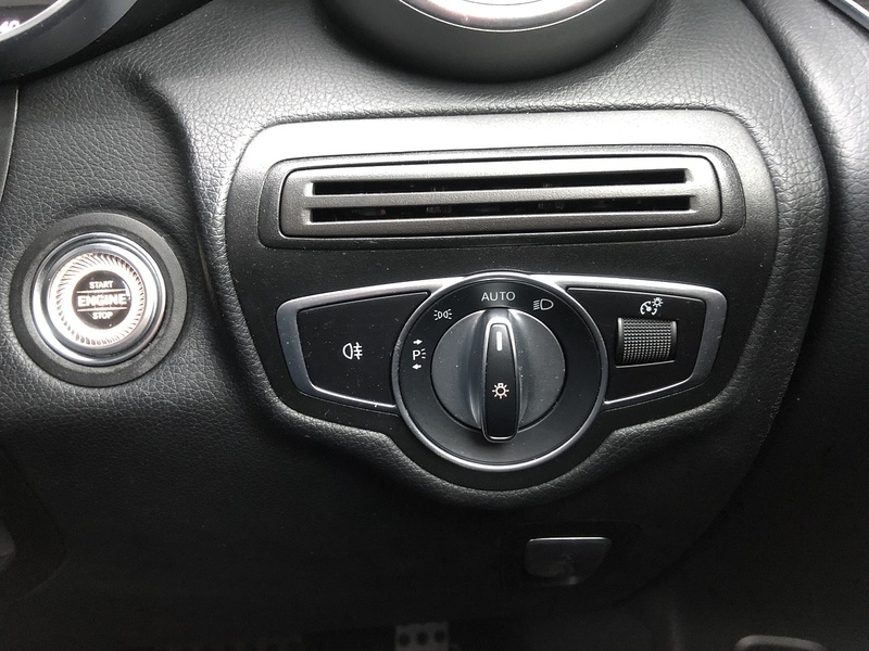 Mercedes-Benz GLC GLC220d AMG Line - U1910