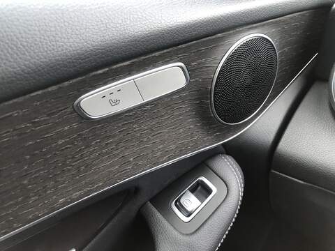 Mercedes-Benz GLC GLC220d AMG Line - U1910