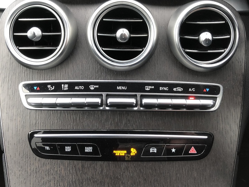 Mercedes-Benz GLC GLC220d AMG Line - U1910