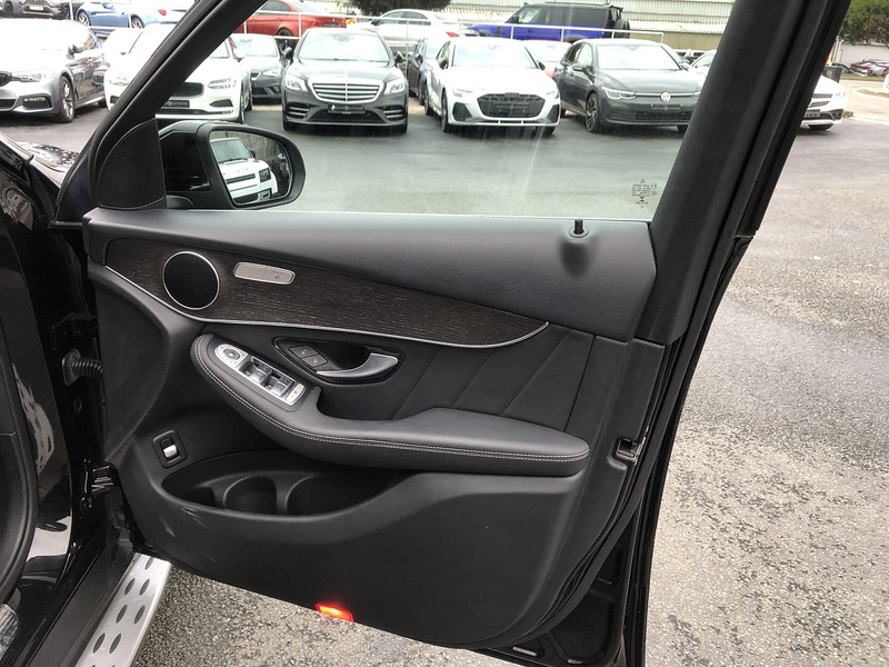 Mercedes-Benz GLC GLC220d AMG Line - U1910