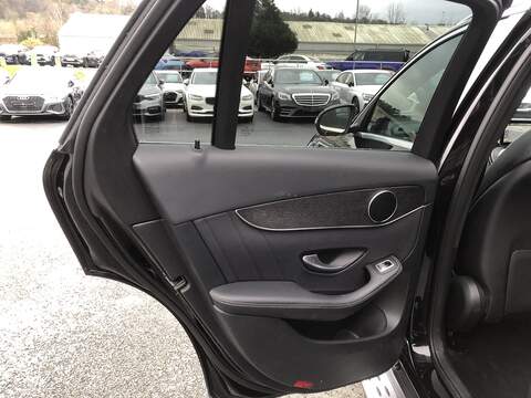 Mercedes-Benz GLC GLC220d AMG Line - U1910