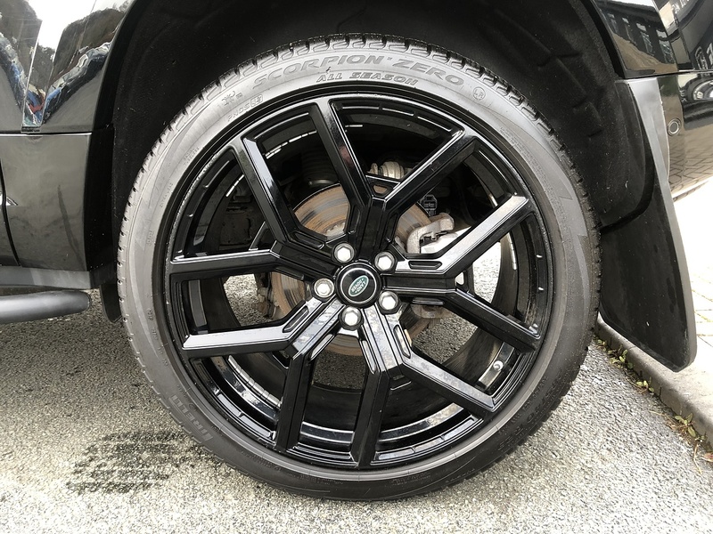 Land Rover Defender 90 D250 MHEV - U1914