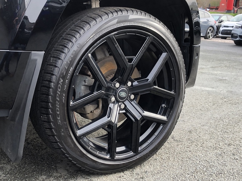 Land Rover Defender 90 D250 MHEV - U1914