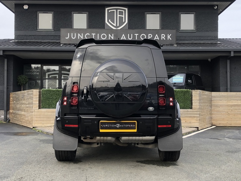 Land Rover Defender 90 D250 MHEV - U1914